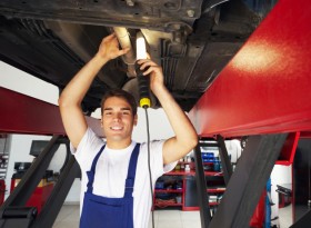 QUELLO CHE CERCAVI PER LA TUA AUTO...PROFESSIONALITA,' CORTESIA PREZZI CONTENUTI - CLINICAR   Elettrauto